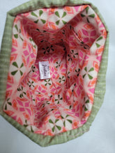 Load image into Gallery viewer, Spring Vibes Tiny Tote
