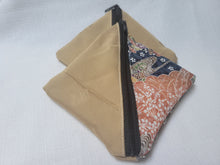 Load image into Gallery viewer, Silk Medium Triangle Pouches
