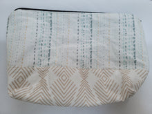 Load image into Gallery viewer, Zen Essential Pouch
